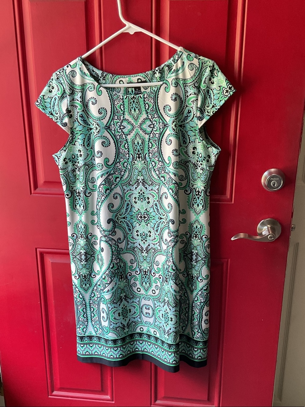 R&K Mint and Black Paisley Midi Dress